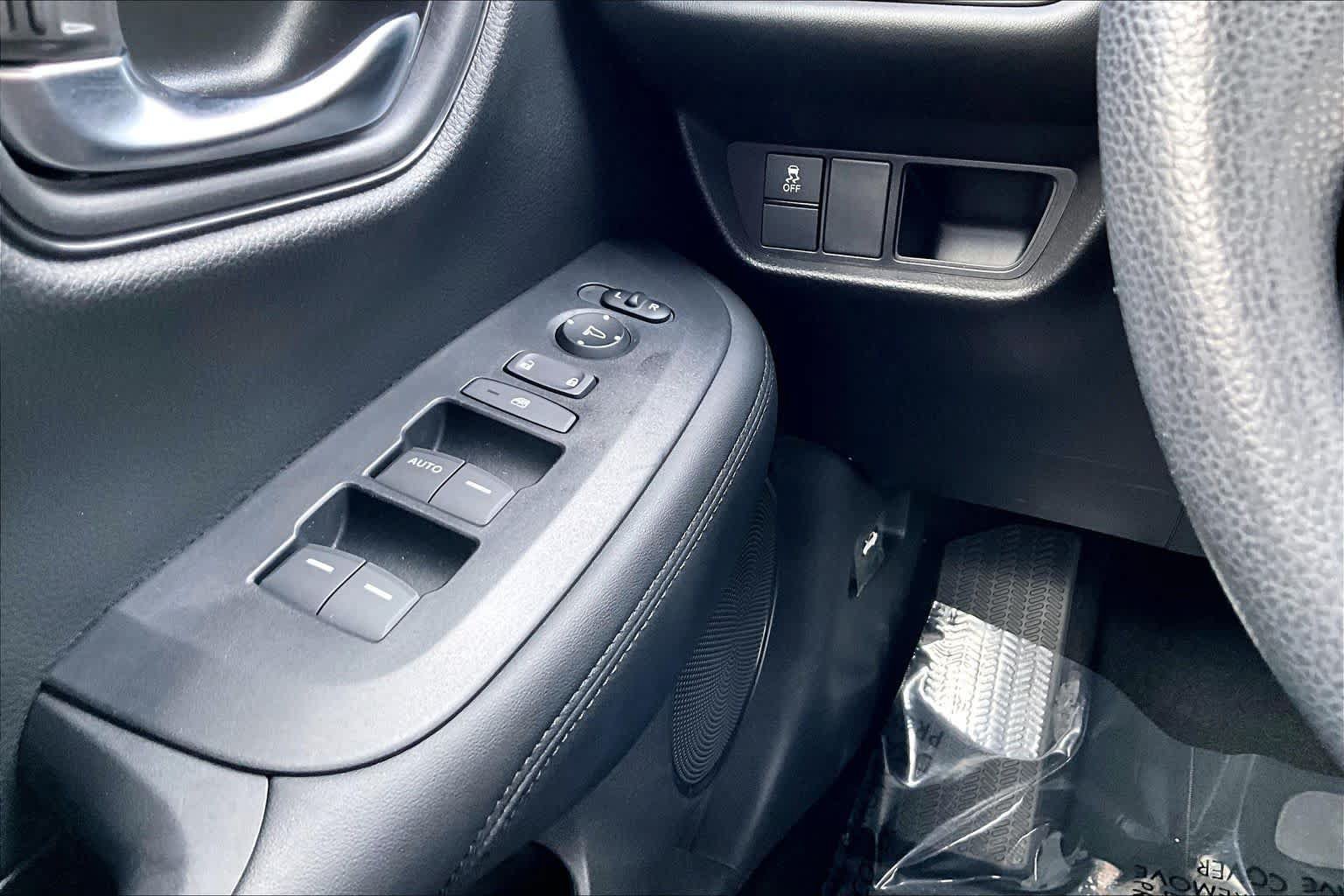 Used 2024 Honda HR-V LX image 31