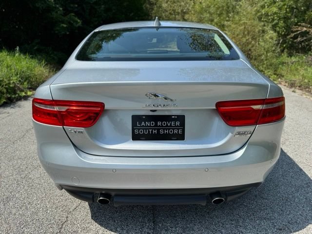 Used 2018 Jaguar XE Premium AWD/4WD image 6