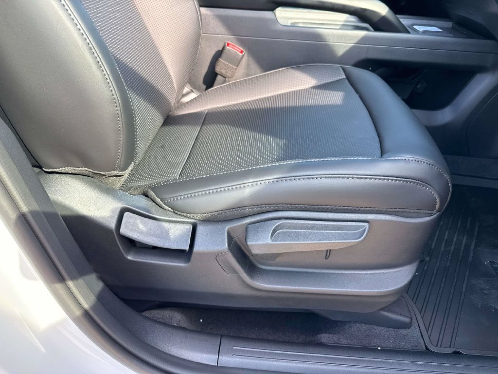 New 2027 Kia Telluride LX FWD image 12