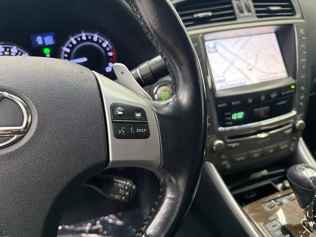 Used 2011 Lexus IS 350C w/ Luxury Pkg RWD image 20