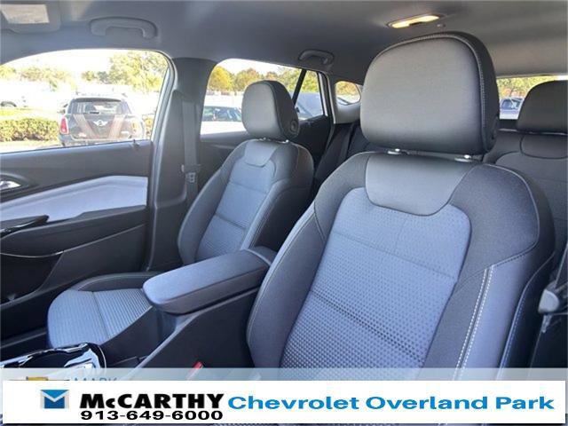 New 2026 Chevrolet Trax LT w/ LT Convenience Package image 19