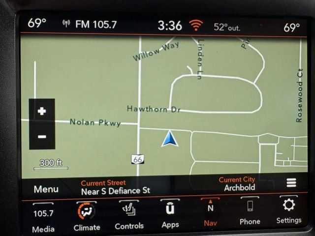 Used 2022 Jeep Cherokee Trailhawk w/ Trailhawk Elite Value Package AWD/4WD image 4