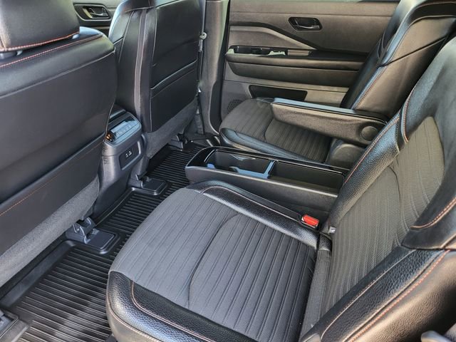 Certified 2025 Nissan Pathfinder Rock Creek image 18