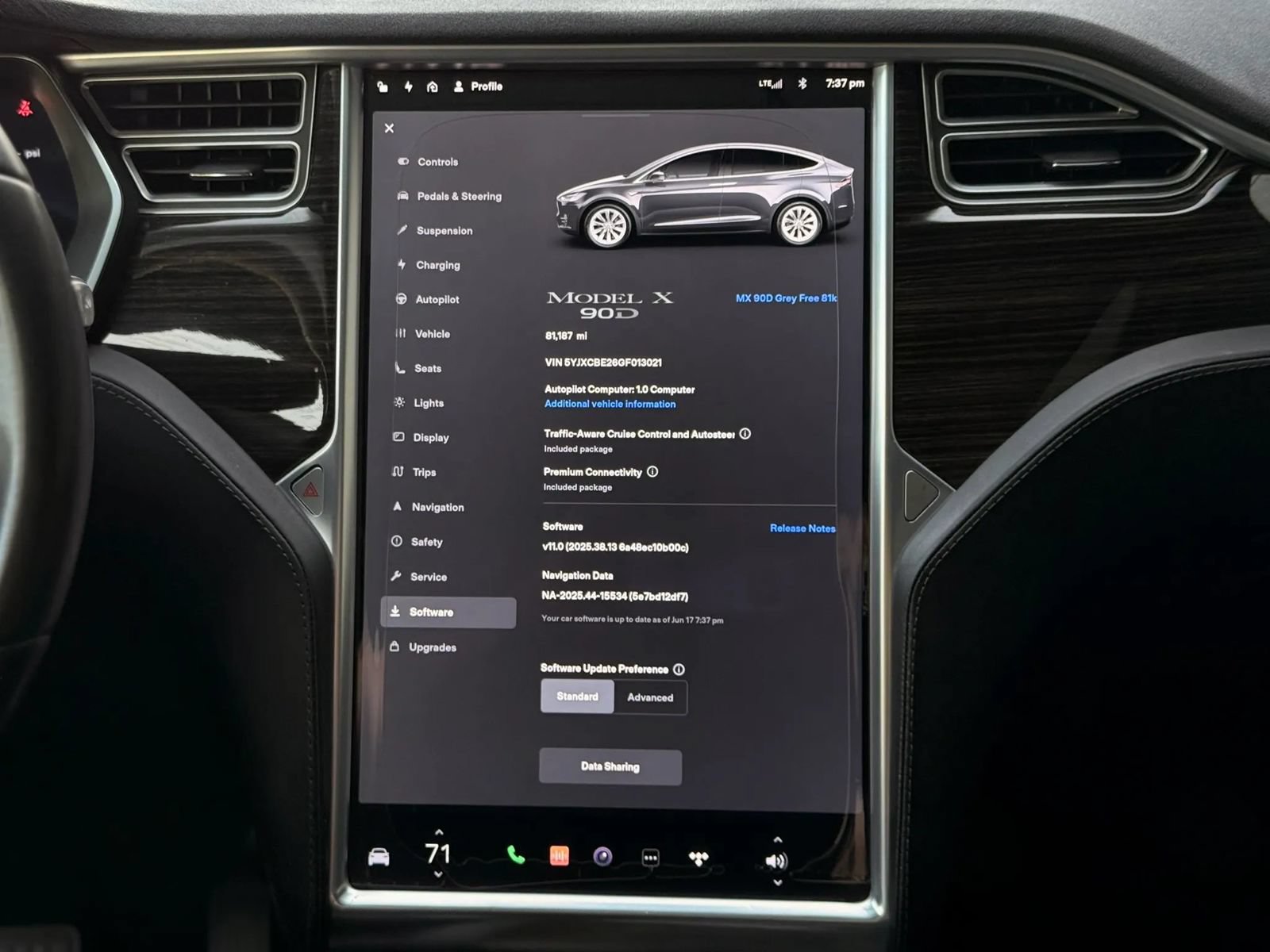 Used 2016 Tesla Model X 90D AWD/4WD image 14