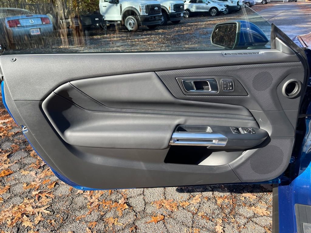 Used 2024 Ford Mustang Premium image 17