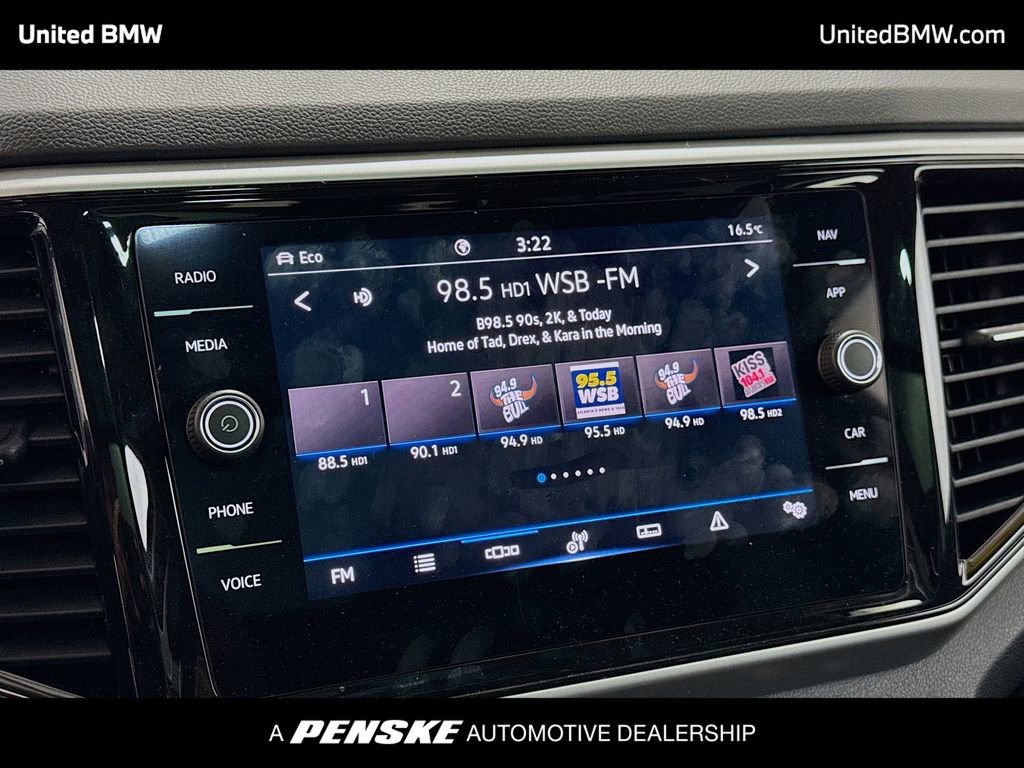 Used 2023 Volkswagen Atlas SEL R-Line AWD/4WD image 8