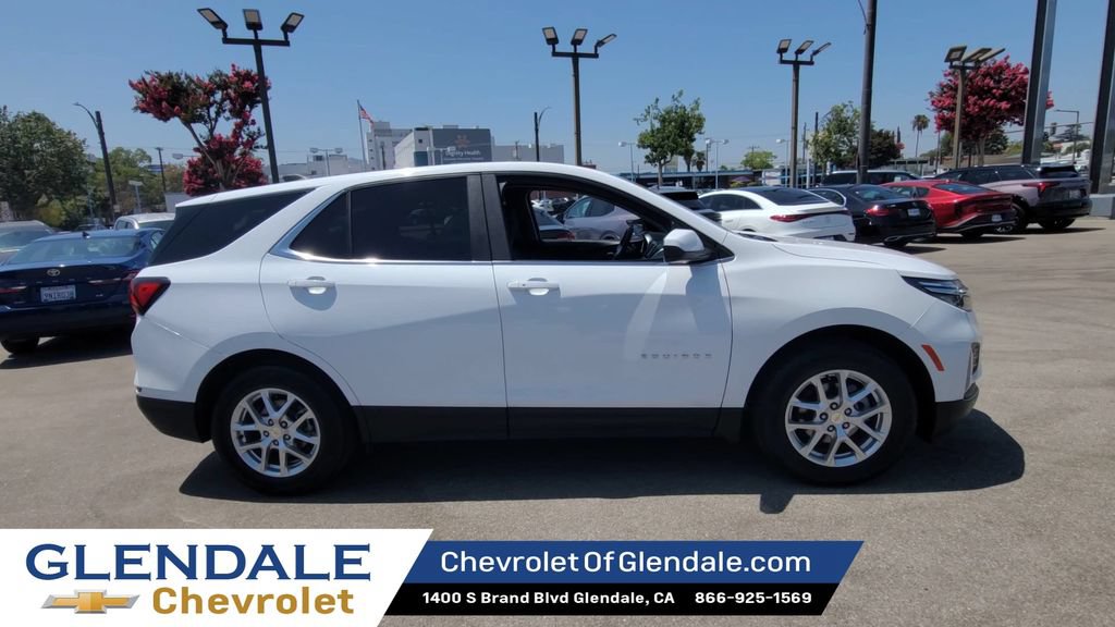 Certified 2024 Chevrolet Equinox LT FWD image 2