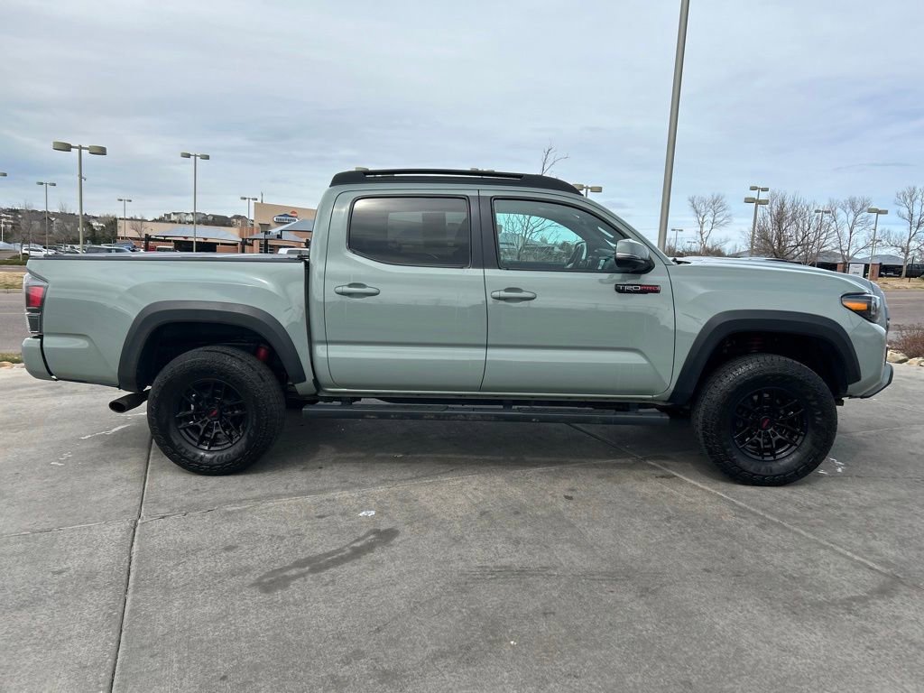 Used 2021 Toyota Tacoma TRD Pro AWD/4WD image 9