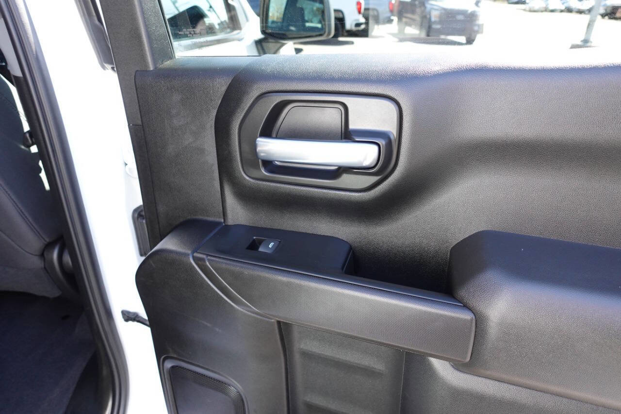 Used 2023 GMC Sierra 1500 Pro w/ Graphite Edition AWD/4WD image 32