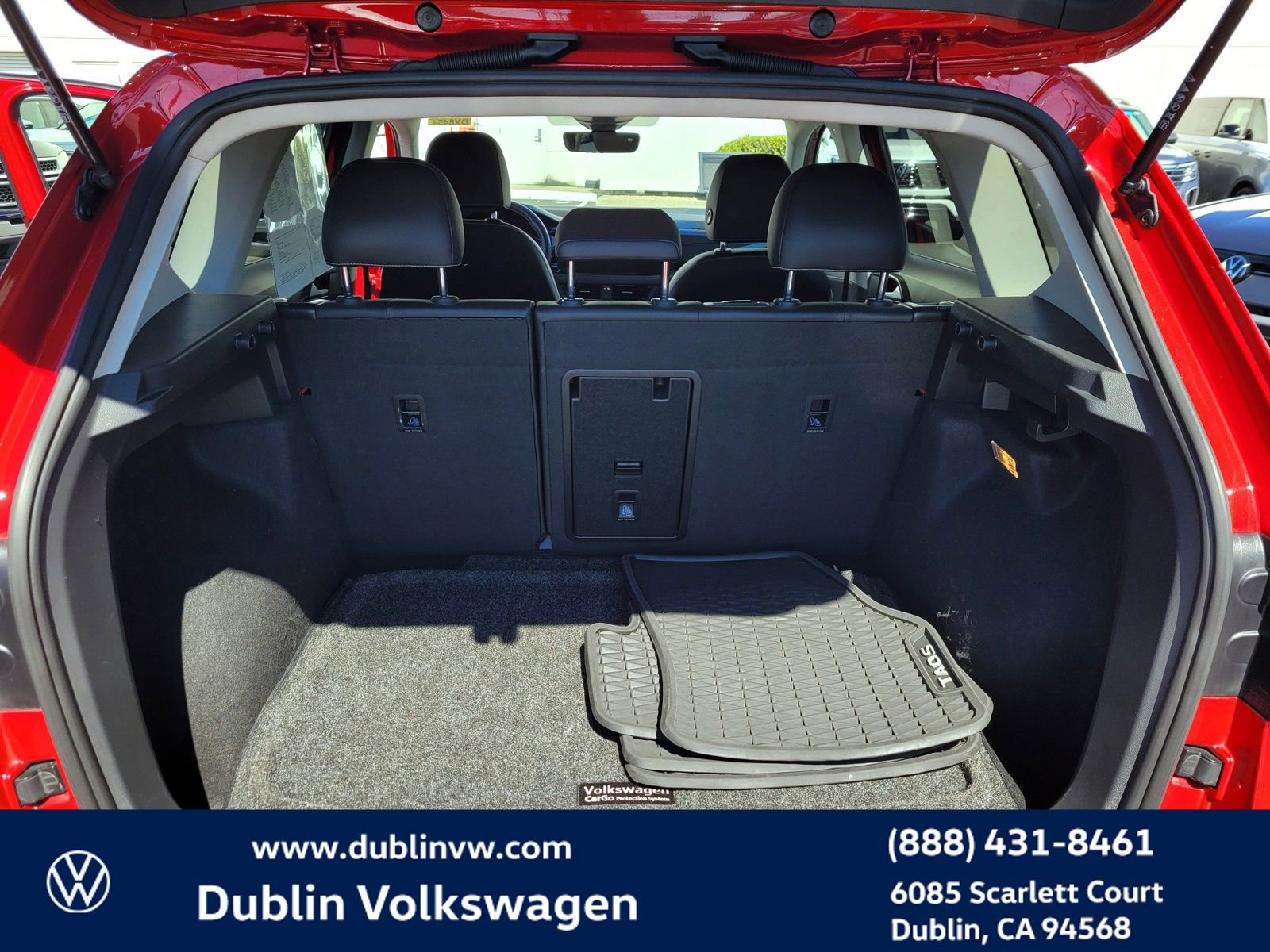 Used 2022 Volkswagen Taos SEL image 23