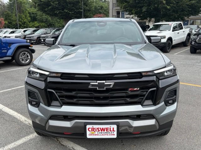 Used 2023 Chevrolet Colorado Z71 w/ Z71 Convenience Package 2 AWD/4WD image 10
