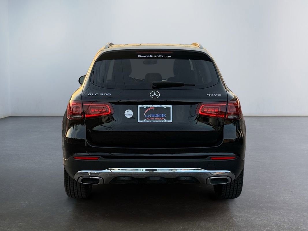 Used 2020 Mercedes-Benz GLC 300 4MATIC w/ Exterior Lighting Package image 6