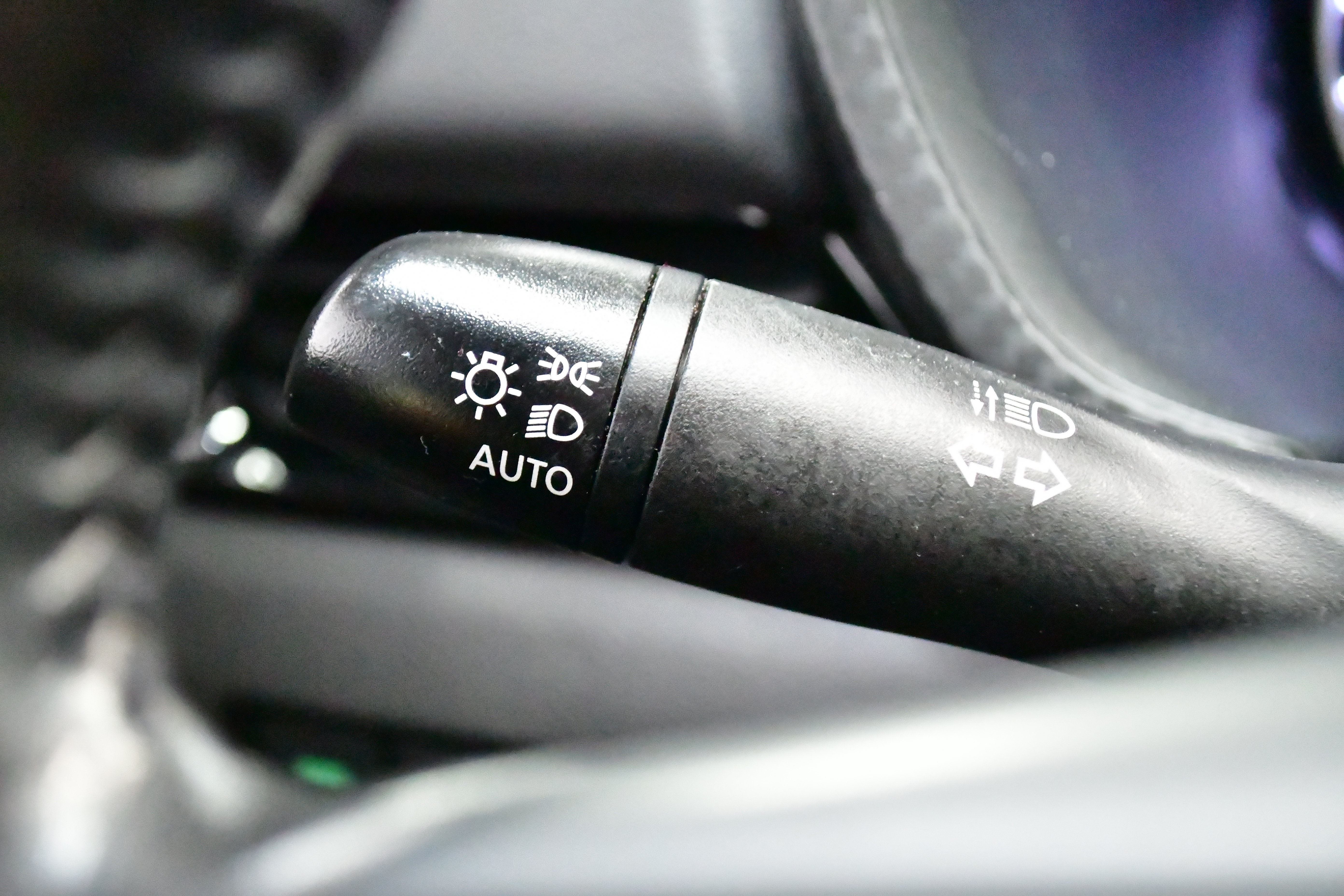 Used 2023 Nissan Sentra SV w/ All-Weather Package FWD image 18