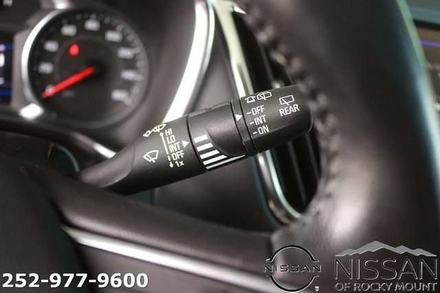 Used 2022 Chevrolet Equinox LT FWD image 24
