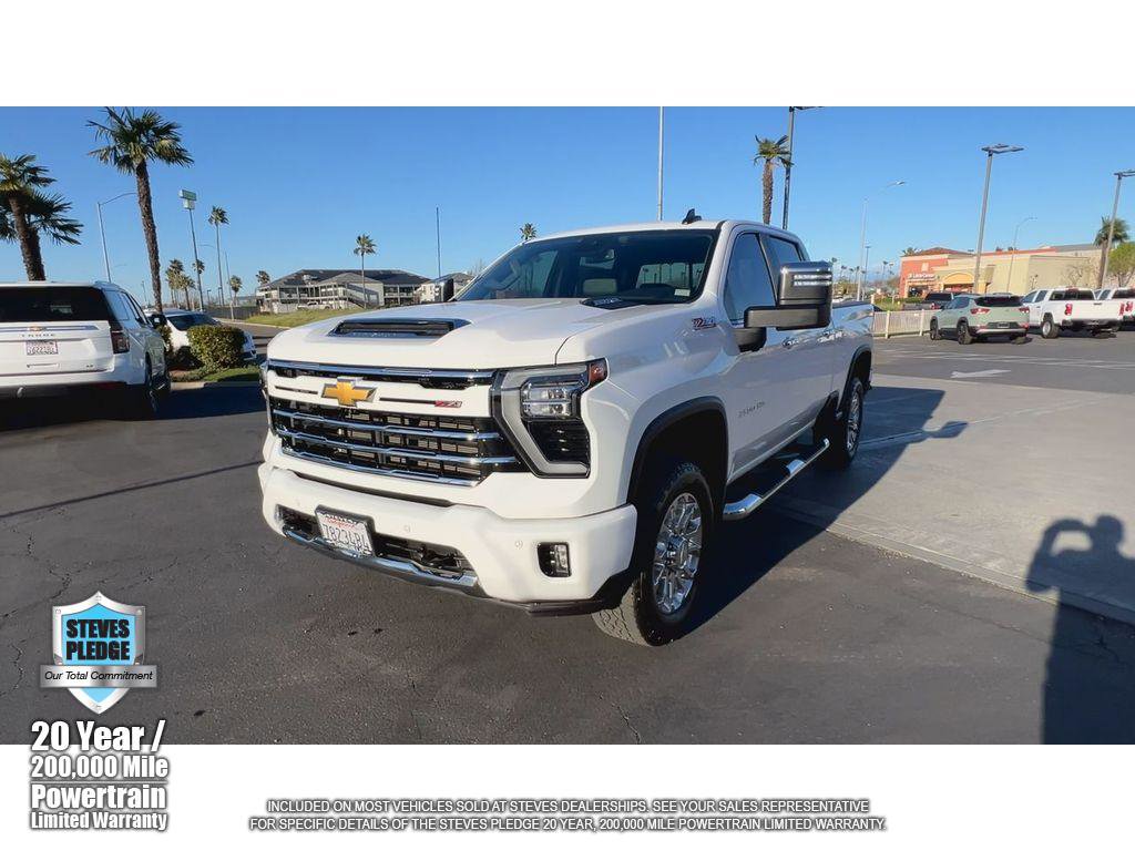 Certified 2025 Chevrolet Silverado 2500 LT w/ Z71 Chrome Sport Edition AWD/4WD image 4