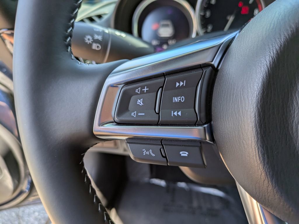 Used 2025 MAZDA MX-5 Miata RF Club image 23