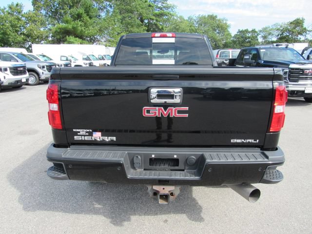 Certified 2018 GMC Sierra 2500 Denali w/ Duramax Plus Package AWD/4WD image 4