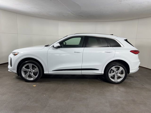 Certified 2025 Audi Q5 Premium Plus w/ Premium Plus image 4