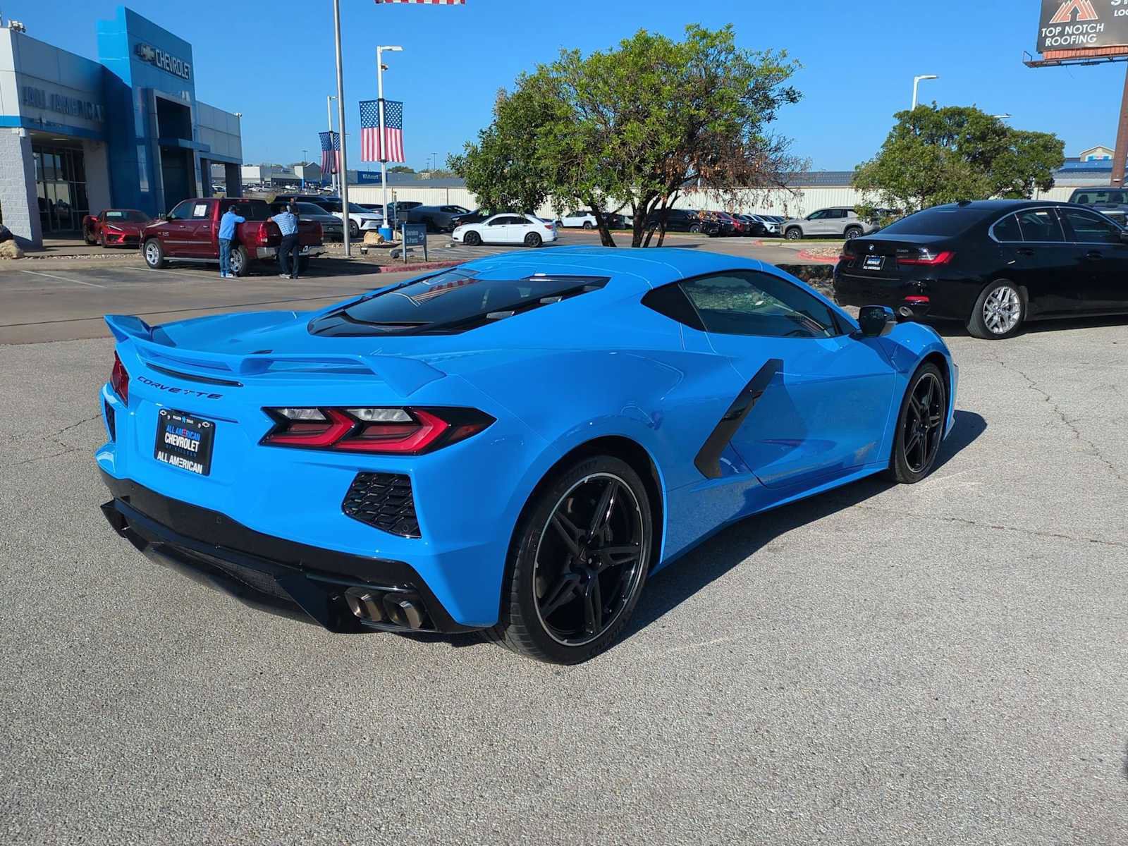 Used 2020 Chevrolet Corvette Stingray Coupe w/ Z51 Performance Package image 8