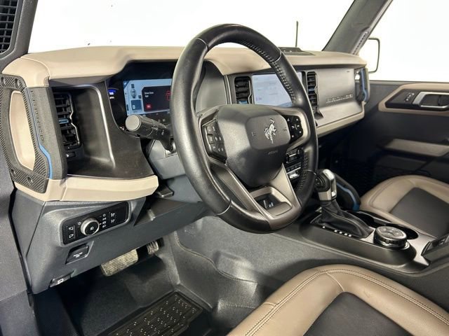 Used 2023 Ford Bronco Wildtrak image 19