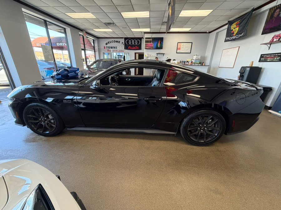 Used 2025 Ford Mustang GT Premium w/ Mustang Nite Pony Package RWD image 8