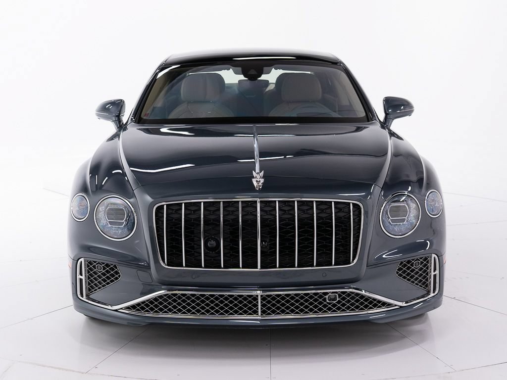 Used 2026 Bentley Flying Spur Plug-In Hybrid AWD/4WD image 8