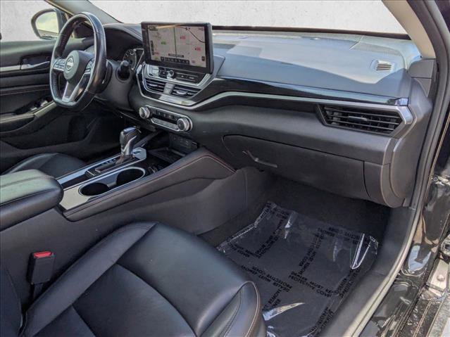 Used 2023 Nissan Altima 2.5 SR w/ SR Premium Package FWD image 20