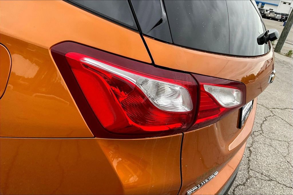 Used 2019 Chevrolet Equinox LT FWD image 32