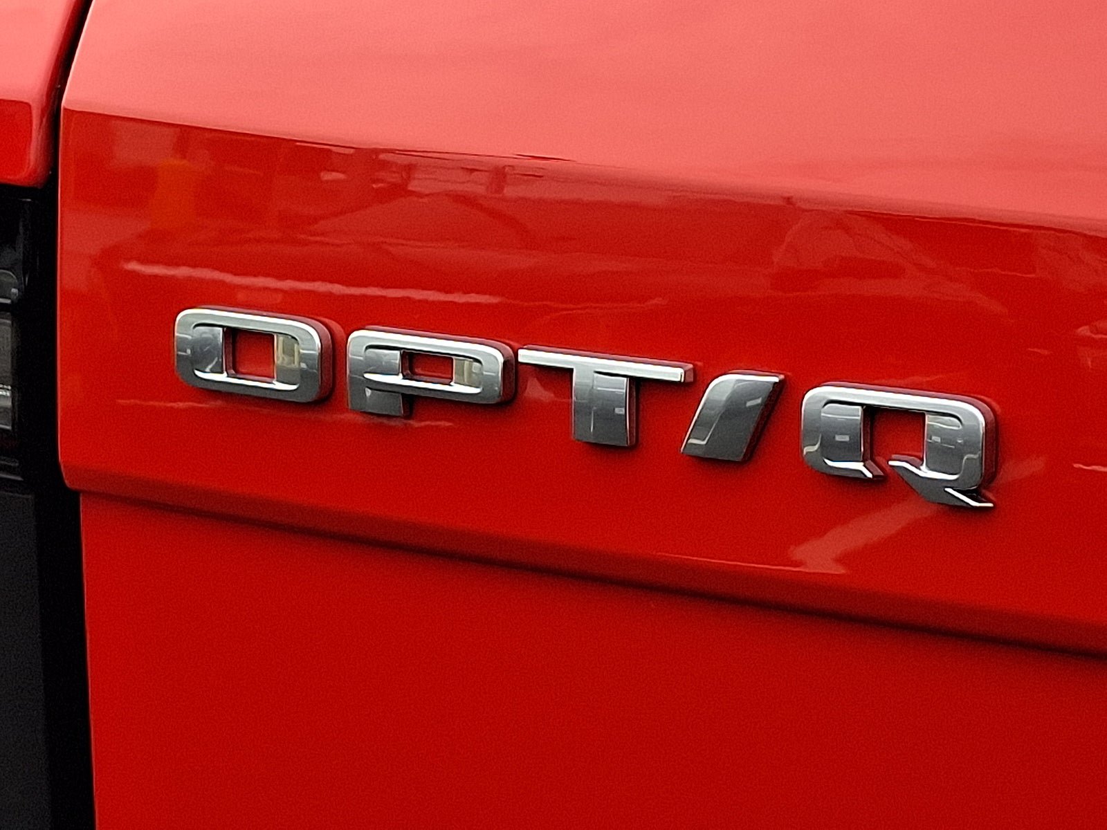 Certified 2025 Cadillac Optiq Sport 2 AWD/4WD image 34