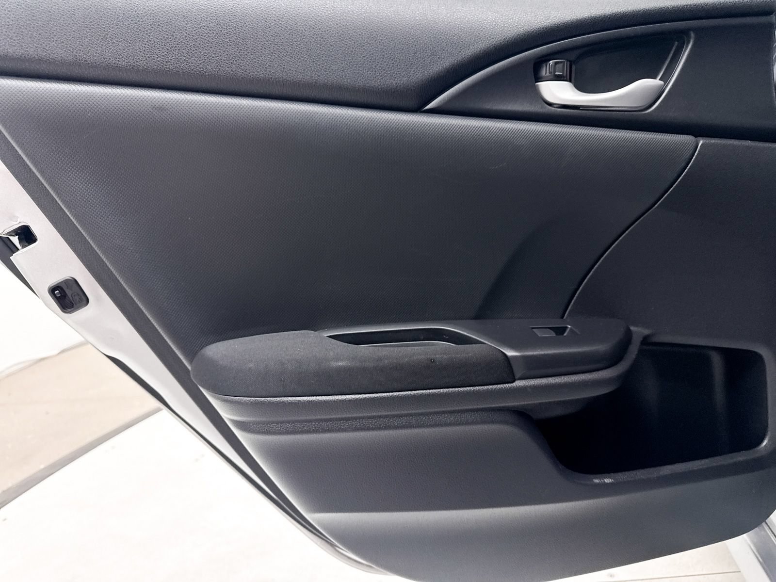 Used 2019 Honda Civic LX image 22