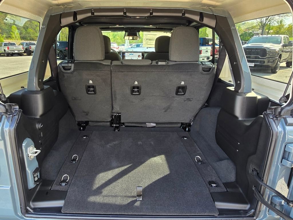 New 2025 Jeep Wrangler Sport S image 11