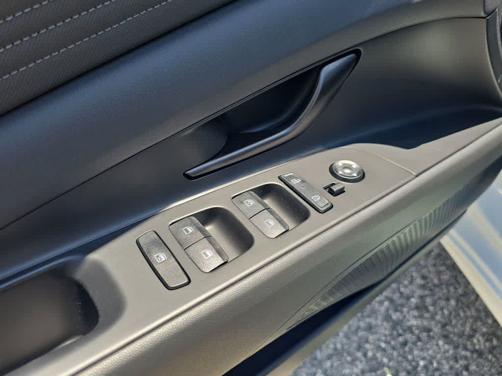 New 2026 Hyundai Elantra SEL Sport Premium FWD image 17