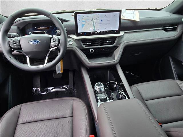 New 2026 Ford Explorer Platinum image 14