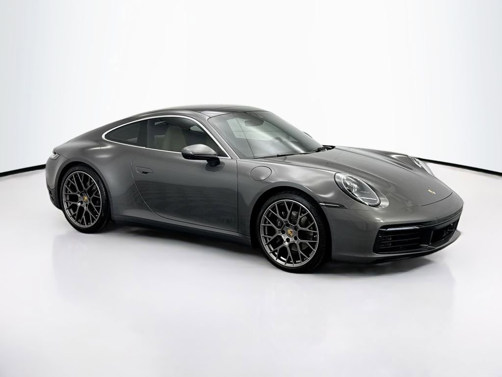 Used 2021 Porsche 911 Carrera image 3