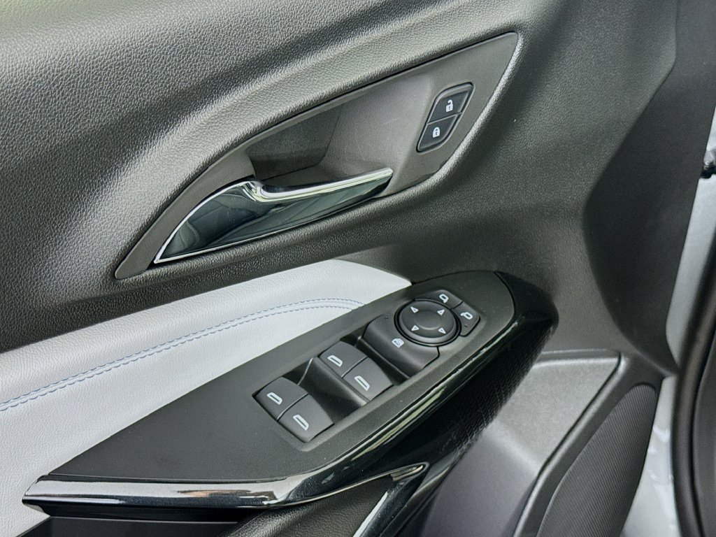 New 2026 Chevrolet Trax LT FWD image 19