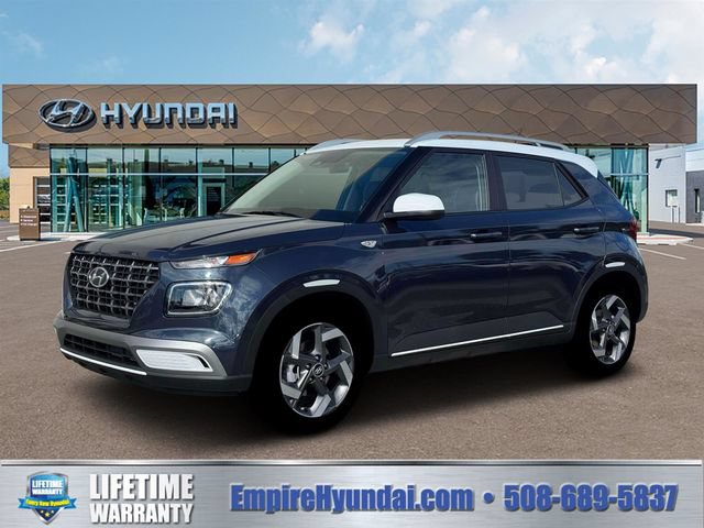 New 2026 Hyundai Venue SEL FWD image 2