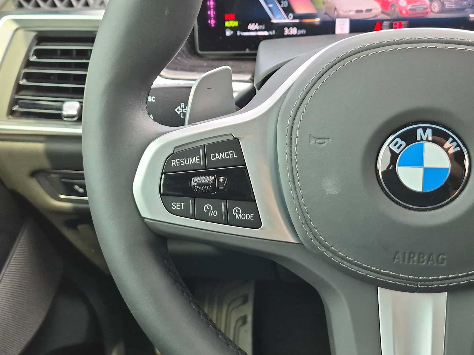 Used 2025 BMW X7 xDrive40i w/ M Sport Package AWD/4WD image 26