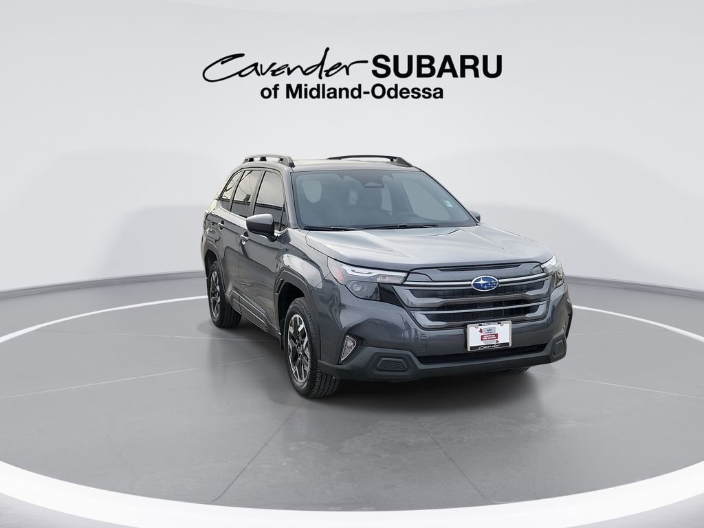 Used 2025 Subaru Forester Premium w/ Convenience Package #1 image 2
