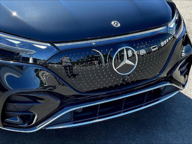 Certified 2023 Mercedes-Benz EQE 350+ 4MATIC SUV image 33