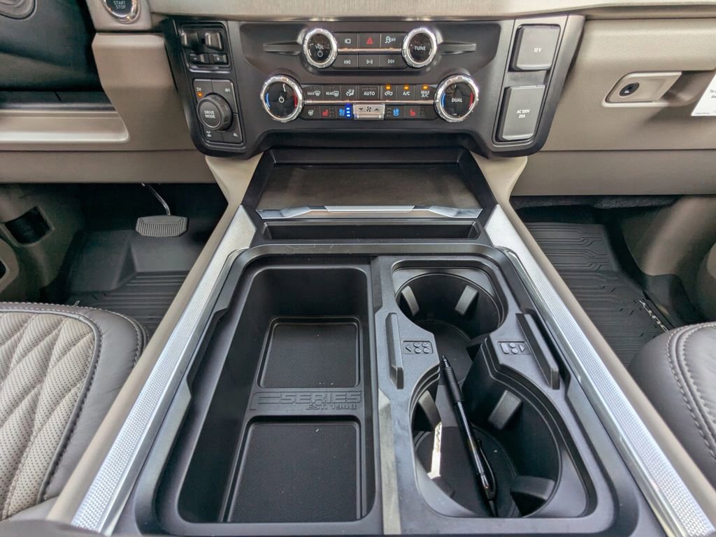 New 2026 Ford F350 Platinum w/ Platinum Plus Package image 30
