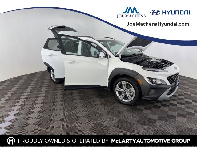 Used 2023 Hyundai Kona SEL image 13