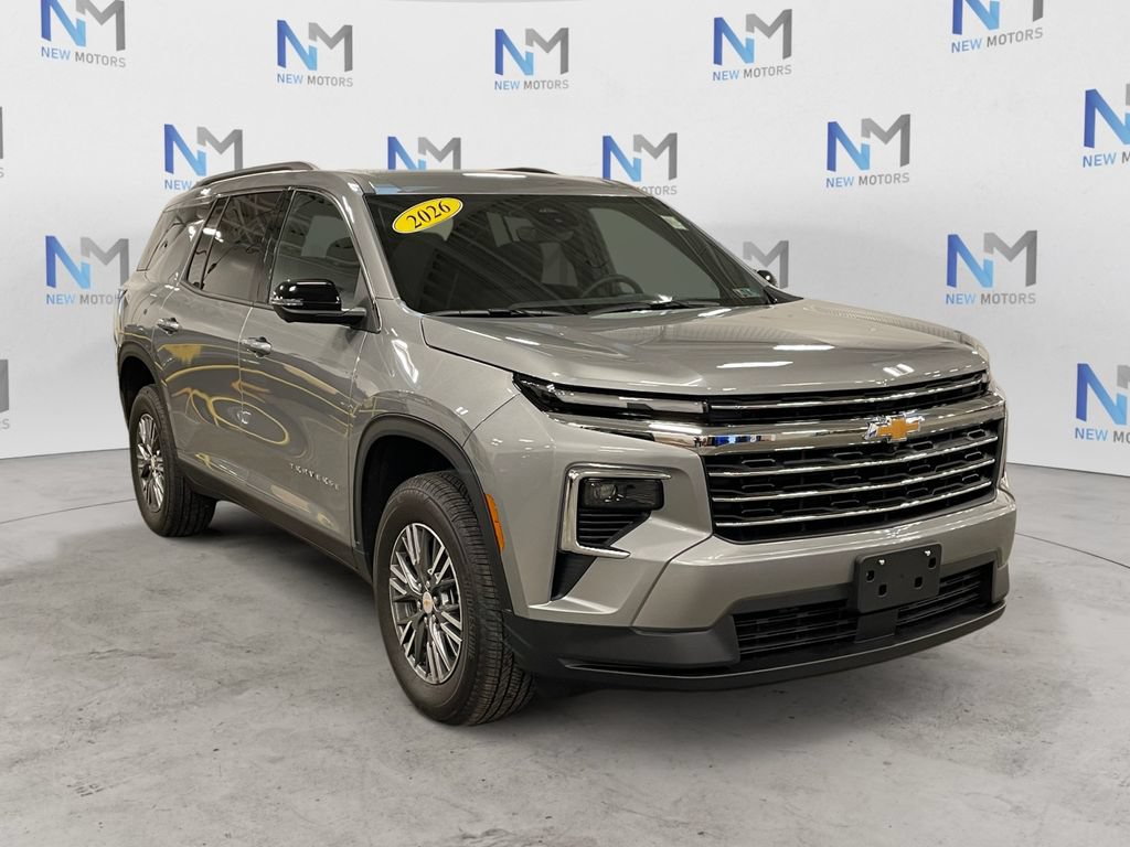 Used 2026 Chevrolet Traverse LT w/ Driver Confidence Package AWD/4WD image 7