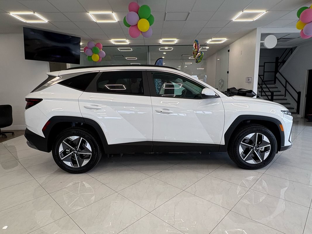 Used 2026 Hyundai Tucson SEL AWD/4WD image 5