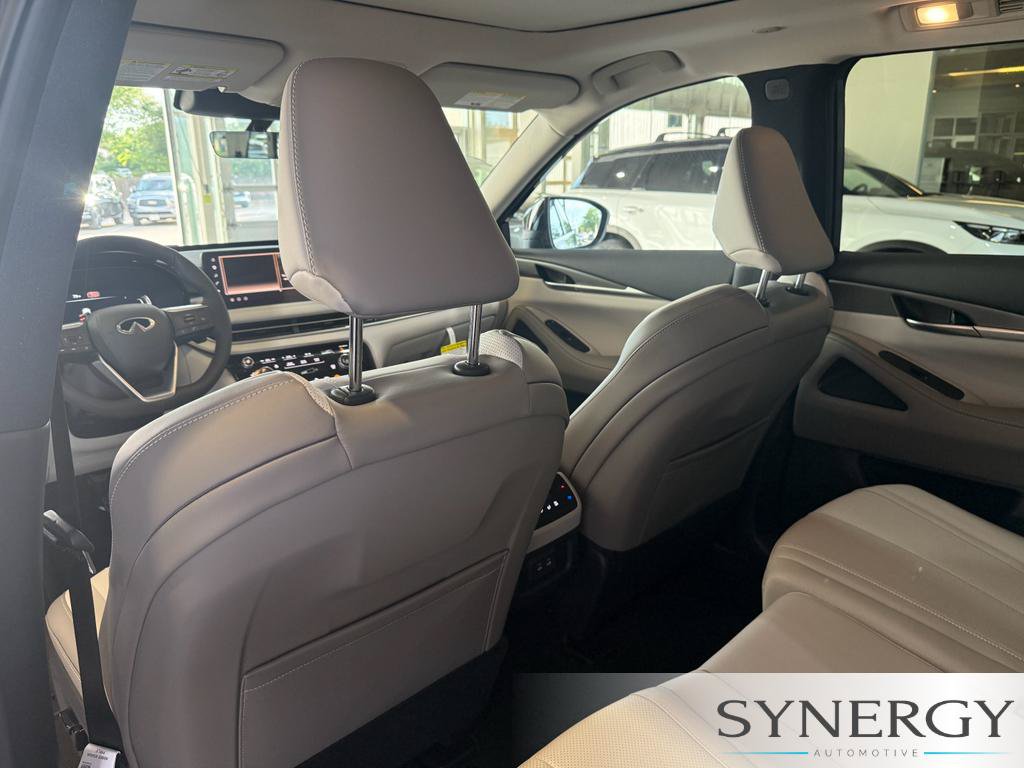 New 2027 INFINITI QX60 Pure w/ Cargo Package FWD image 28