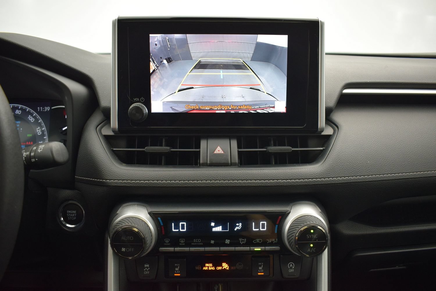 Used 2023 Toyota RAV4 XLE w/ Convenience Package AWD/4WD image 17