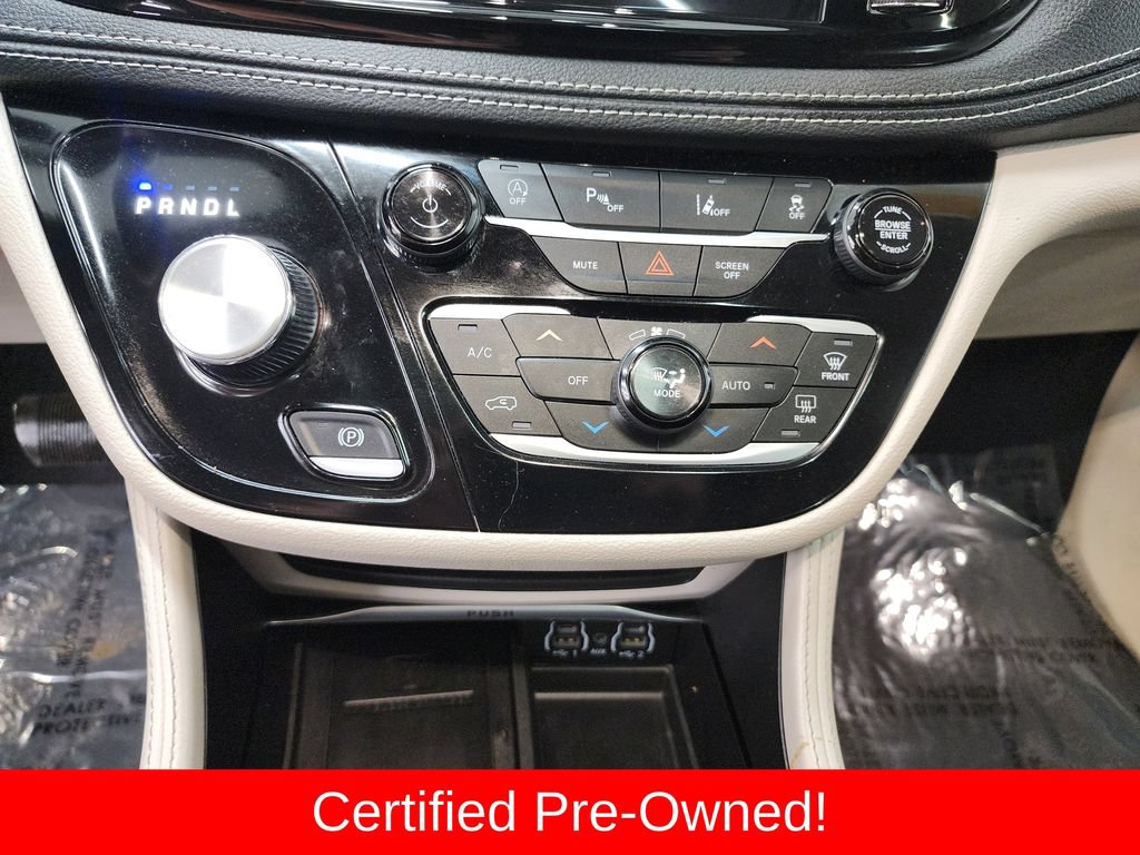 Certified 2023 Chrysler Pacifica Limited FWD image 21