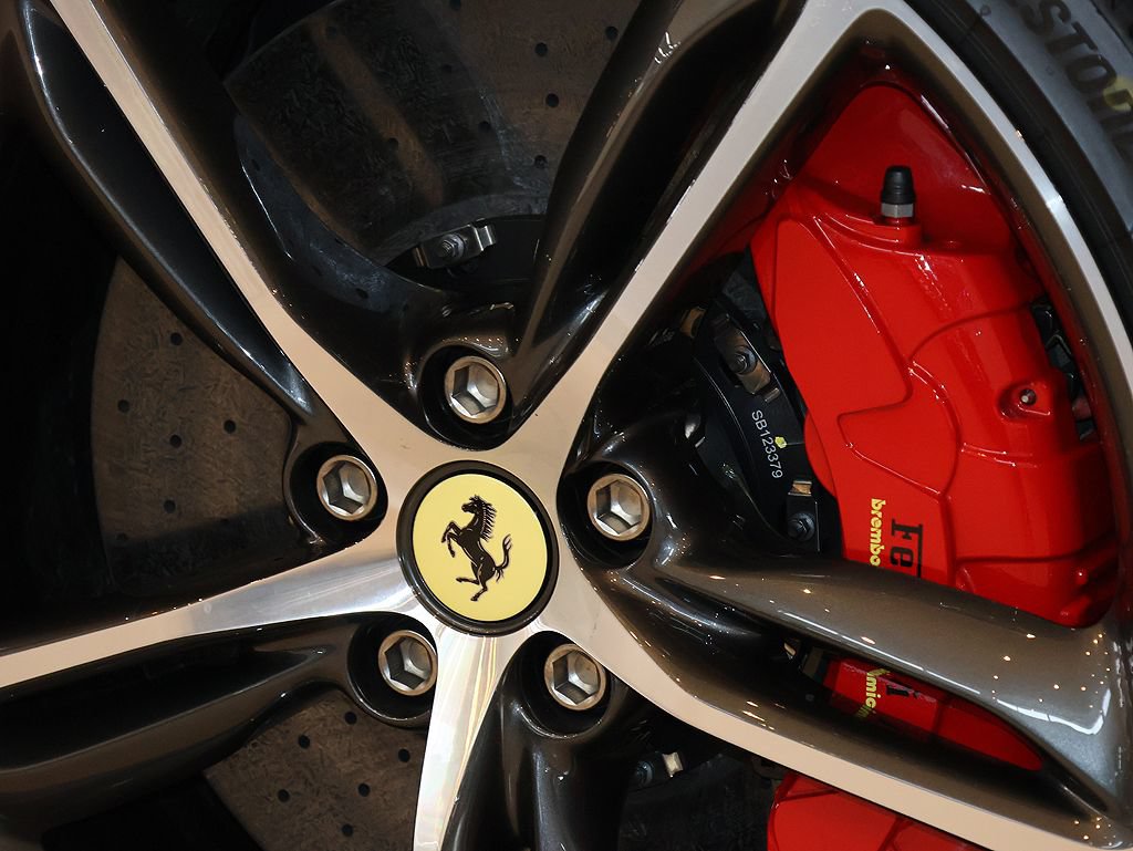 Certified 2026 Ferrari 296 GTS RWD image 59