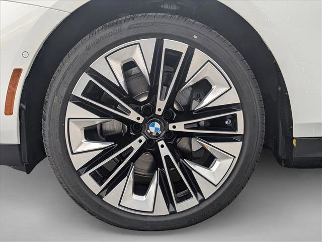 Used 2026 BMW 530i xDrive image 10