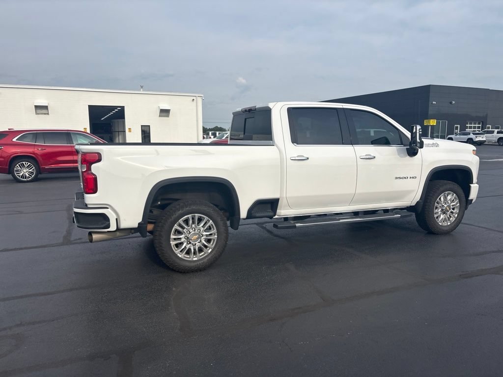 Used 2023 Chevrolet Silverado 3500 High Country AWD/4WD image 11