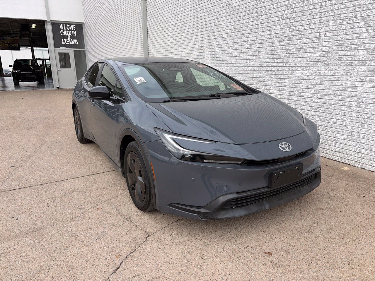 Used 2023 Toyota Prius LE